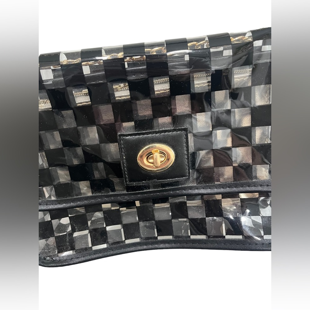 Crossbody Black Checkered Bag w/small interior bag included - Picture 4 of 9